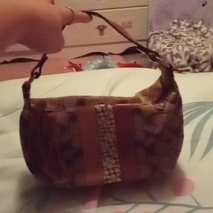 Brand new without tags ciach desiner bag !!!